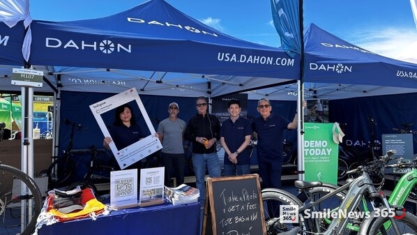 Team DAHON And Partners At Sea Otter 2025